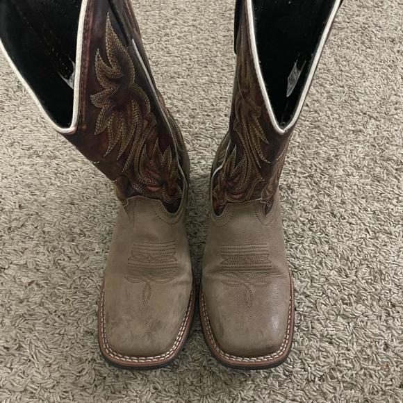 Laredo Brown Western Cowboy Boots - Picture 3 of 8